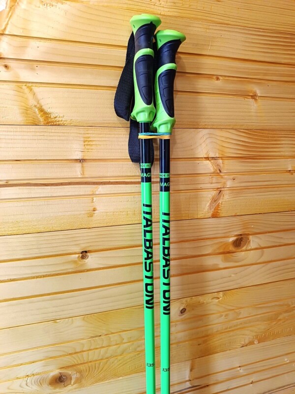 NOVÉ PALICE ITALBASTONI NEON GREEN 135CM